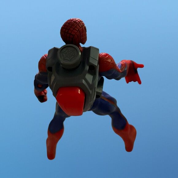 2012 Hasbro Marvel Water Squirting Tested Spider-Man Action Figure 6” A11 - Picture 5 of 6